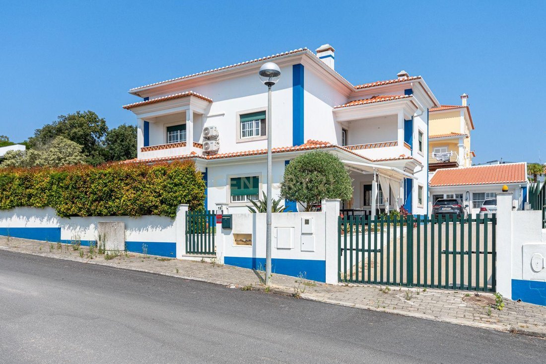 Villa in Ericeira, Lisbon, Portugal 2 - 18565990