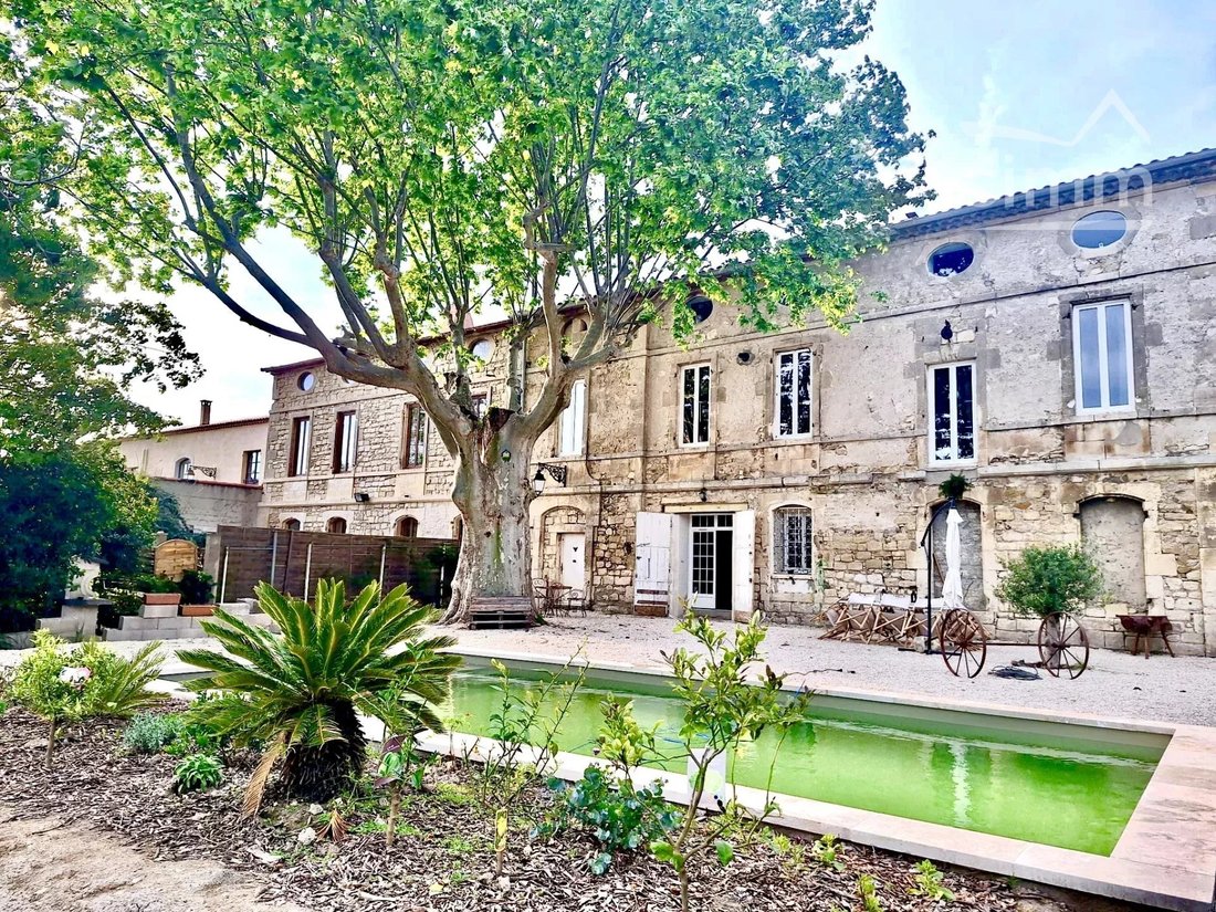 House in Arles, Provence-Alpes-Côte d'Azur, France 1 - 18563315