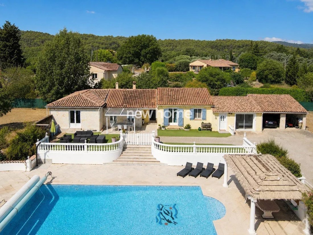 House in Fayence, Provence-Alpes-Côte d'Azur, France 1 - 18563282