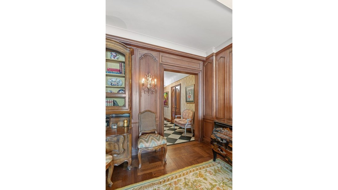 Co Op in New York, New York, United States 3 - 18563077