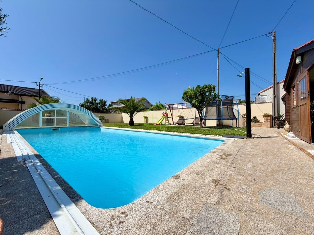 Townhouse in Povoa de Varzim, Beiriz e Argivai, Porto District, Portugal 2 - 18566080