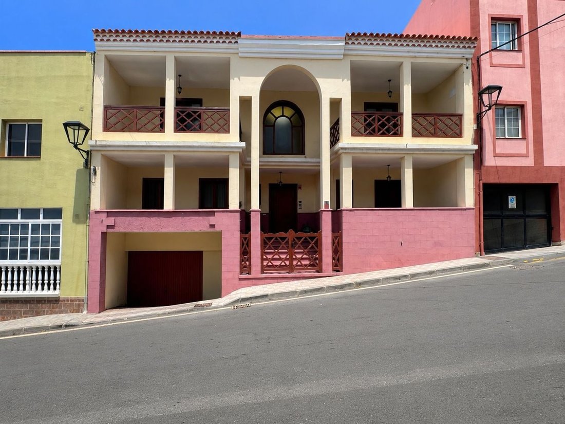 Villa in Los Realejos, Canary Islands, Spain 1 - 18561727