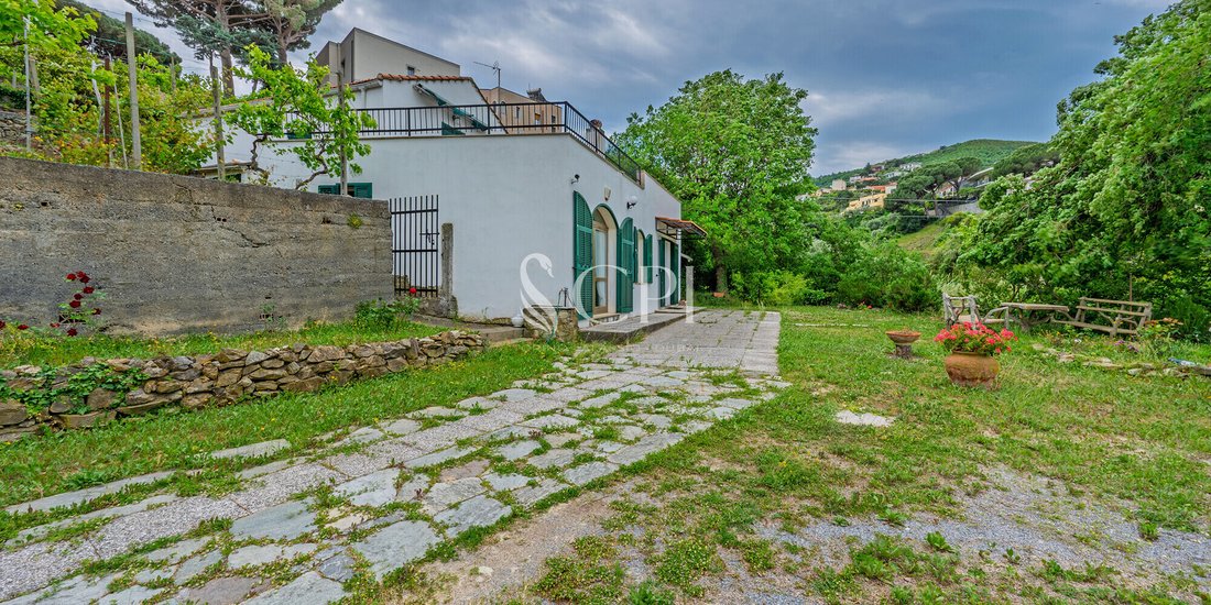 House in Spotorno, Liguria, Italy 1 - 18559668