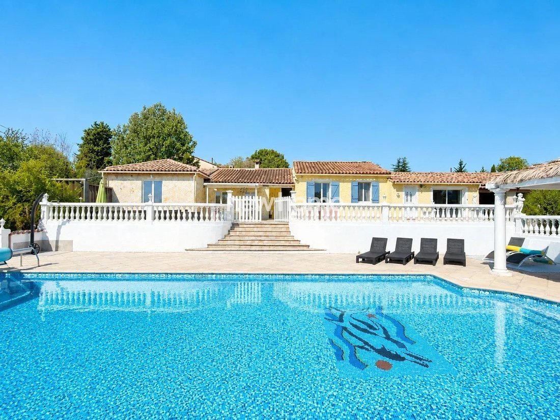 House in Fayence, Provence-Alpes-Côte d'Azur, France 3 - 18563282