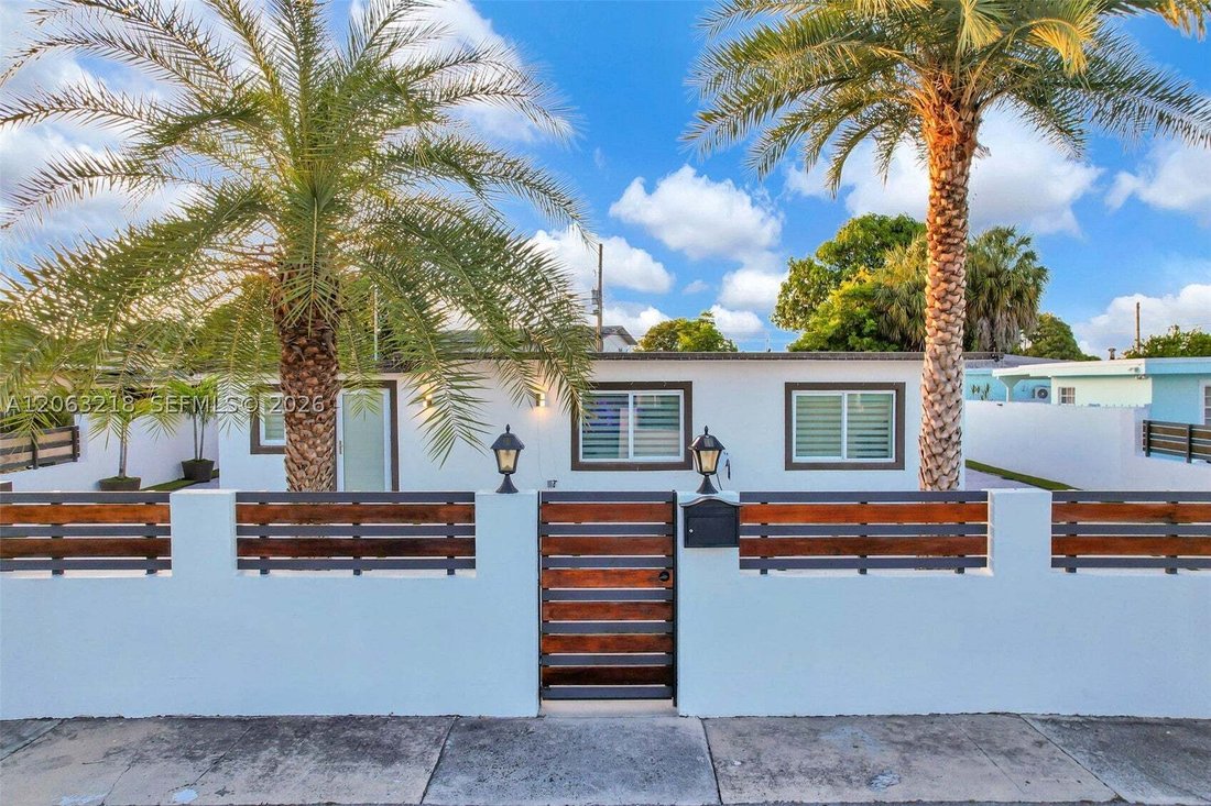 House in Hialeah, Florida, United States 4 - 18562019