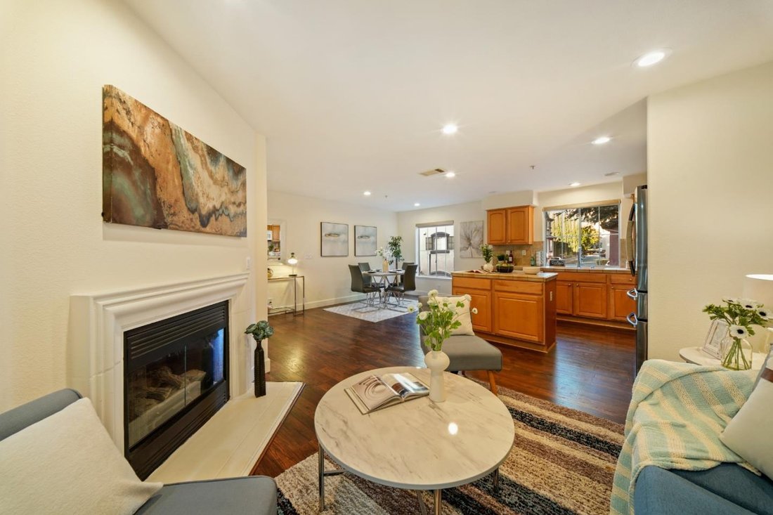 Townhouse in San Jose, California, United States 1 - 18561544