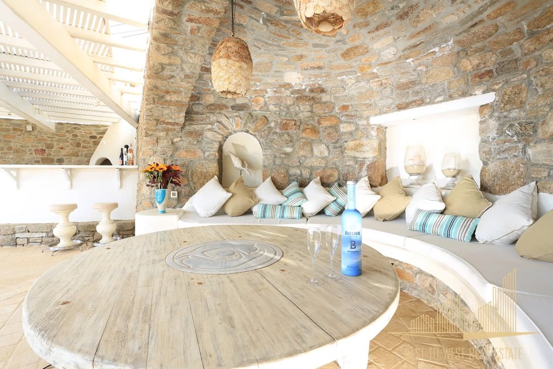 Villa in Ano Mera Community, Aegean, Greece 3 - 18559610