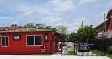 House in Hollywood, Florida, United States 5 - 18562004
