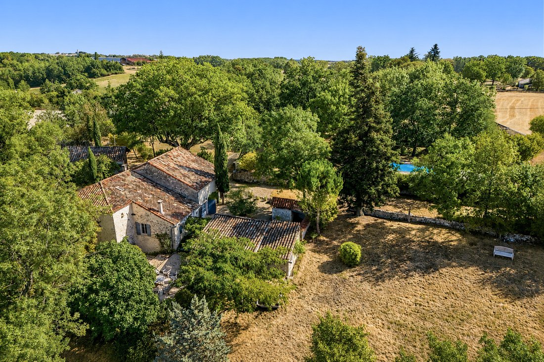 House in Lauzerte, Occitania, France 5 - 18563152