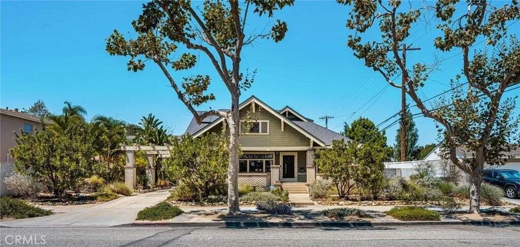 House in Signal Hill, California, United States 1 - 18559095