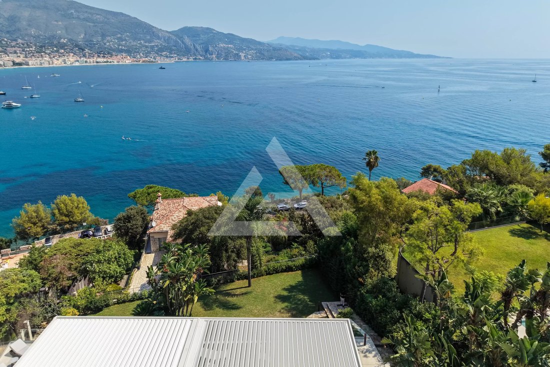 Villa in Cap Martin, Roquebrune-Cap-Martin, France 2 - 18560086