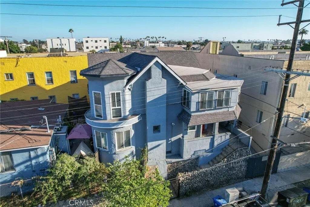 Los Angeles, California, United States 1 - 18562416