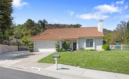 House in Santa Clarita, California, United States 1