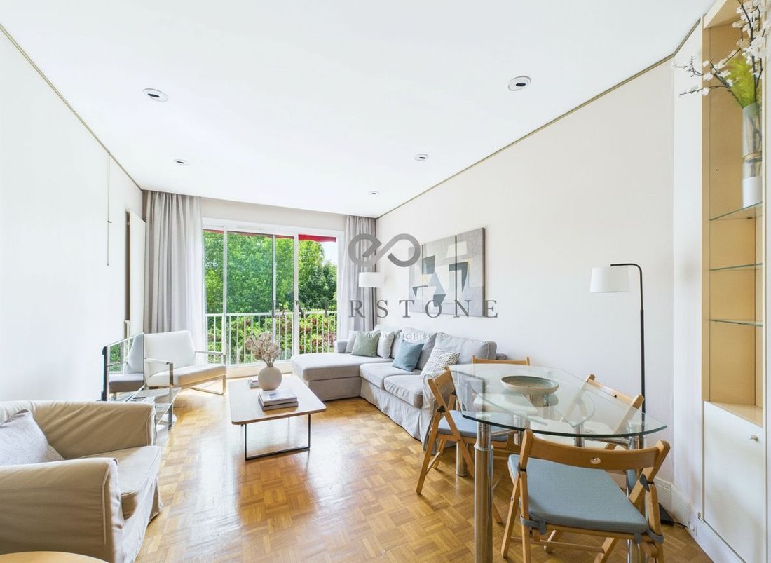 Apartment in La Plaine des Sablons, Neuilly-sur-Seine, France 3 - 18558745