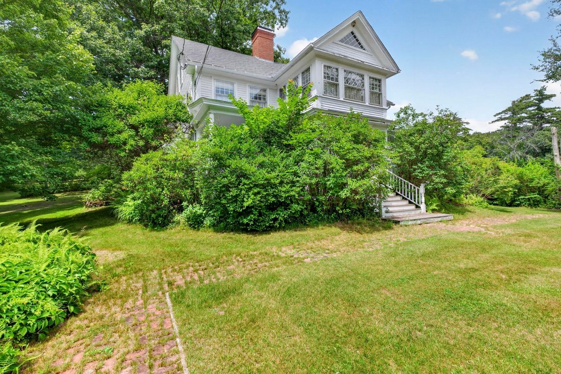 House in New Hampton, New Hampshire, United States 2 - 18562651