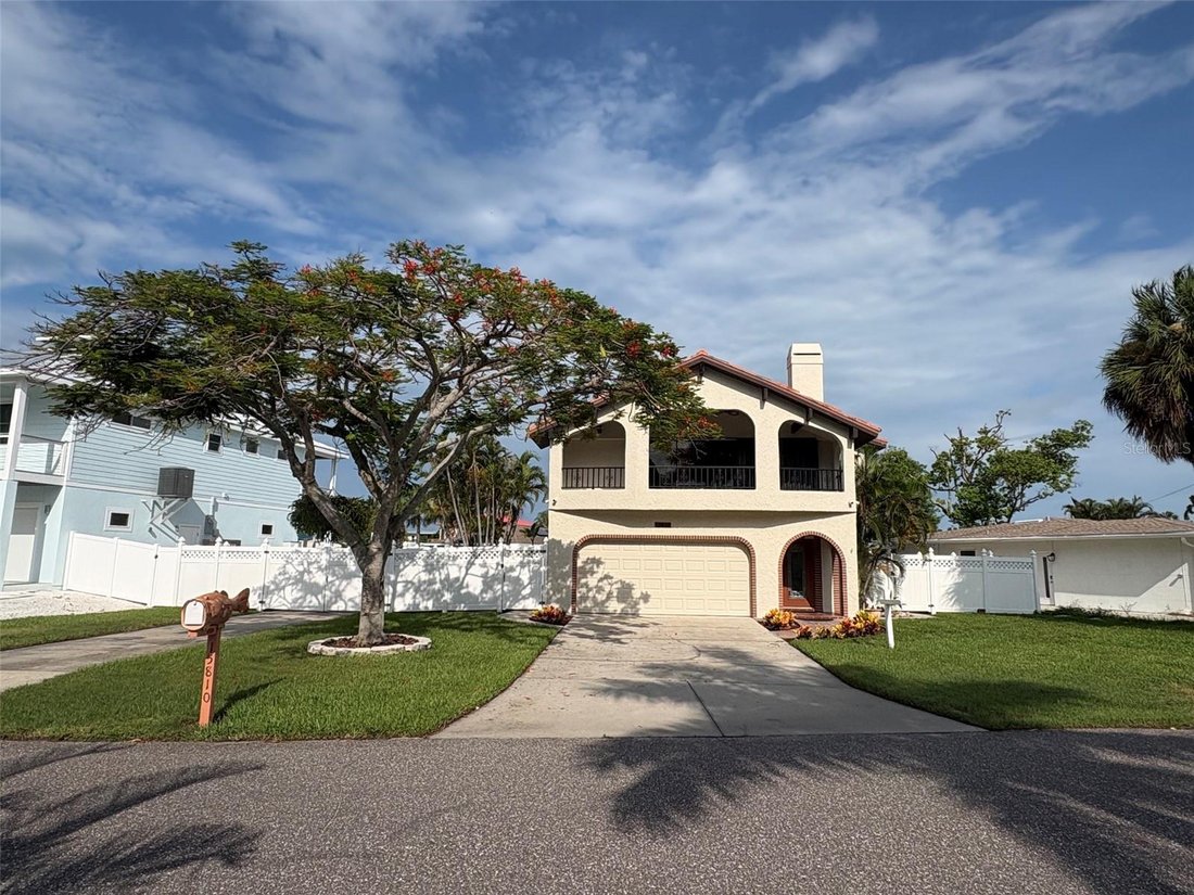 House in Madeira Beach, Florida, United States 4 - 18561706