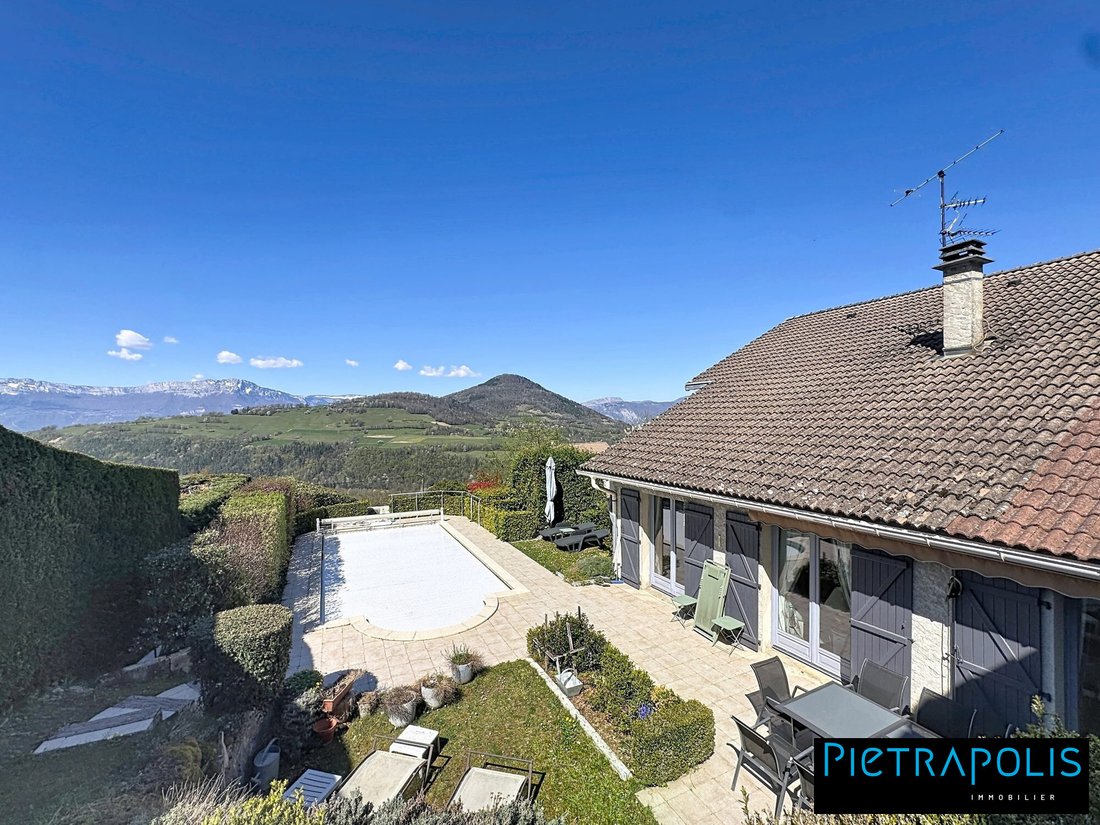 House in Saint-Martin-d'Uriage, Auvergne-Rhône-Alpes, France 1 - 17615204