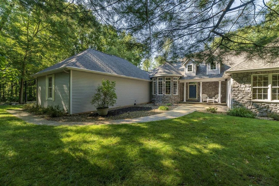 House in Kalamazoo, Michigan, United States 1 - 18558539
