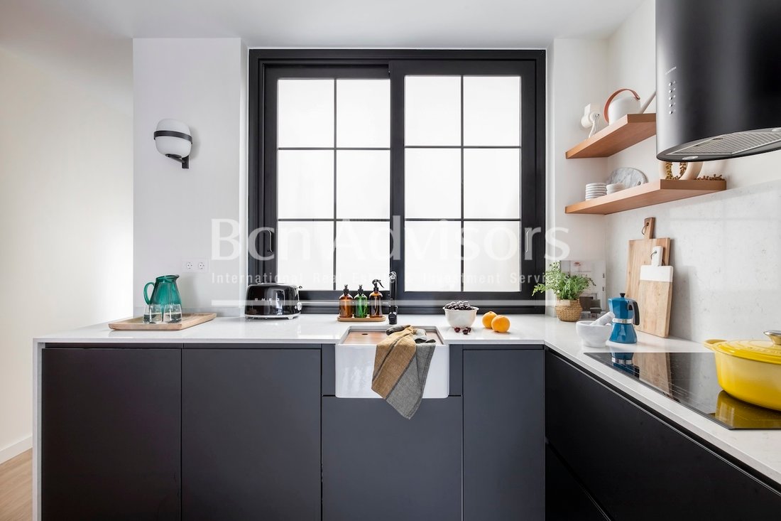 Apartment in Eixample, Barcelona, Spain 5 - 18563255
