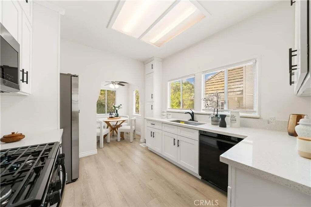 Condo in San Marino, California, United States 4 - 18559218