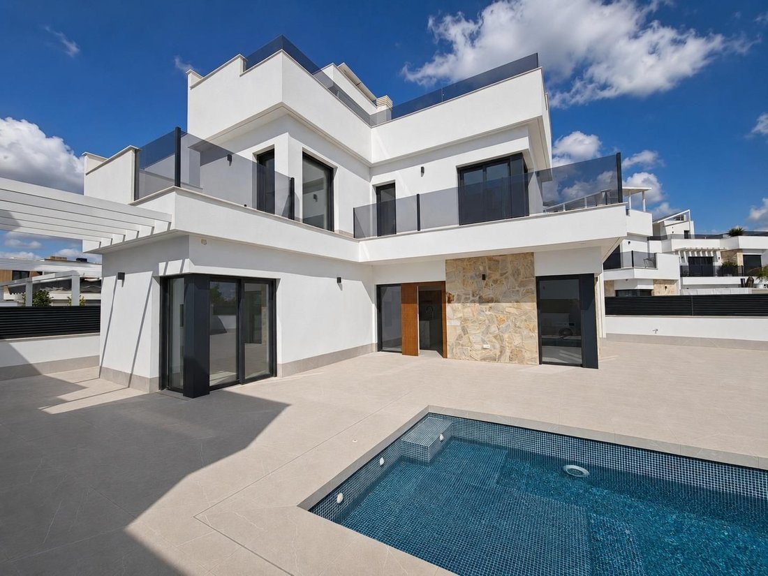 Villa in Torre Pacheco, Región de Murcia, Spain 1 - 18566132