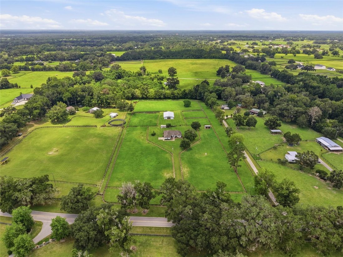House in Ocala, Florida, United States 3 - 18565273