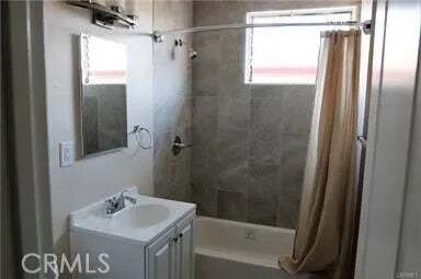 Los Angeles, California, United States 5 - 18559350