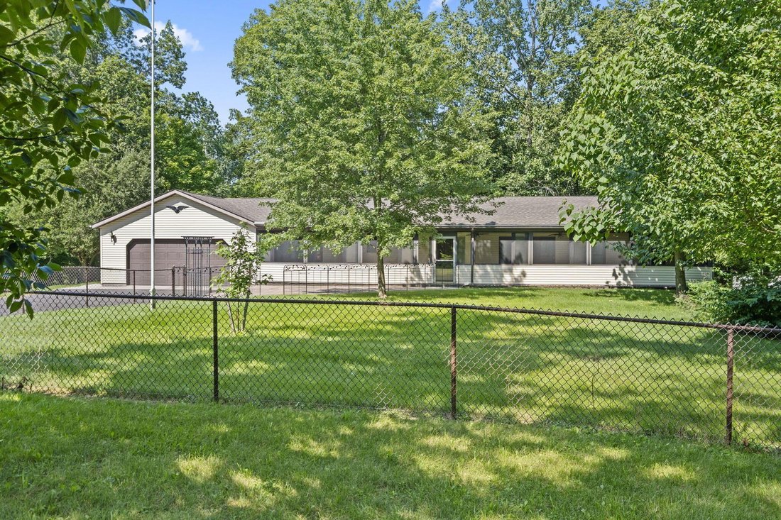 House in Marysville, Ohio, United States 4 - 18561477