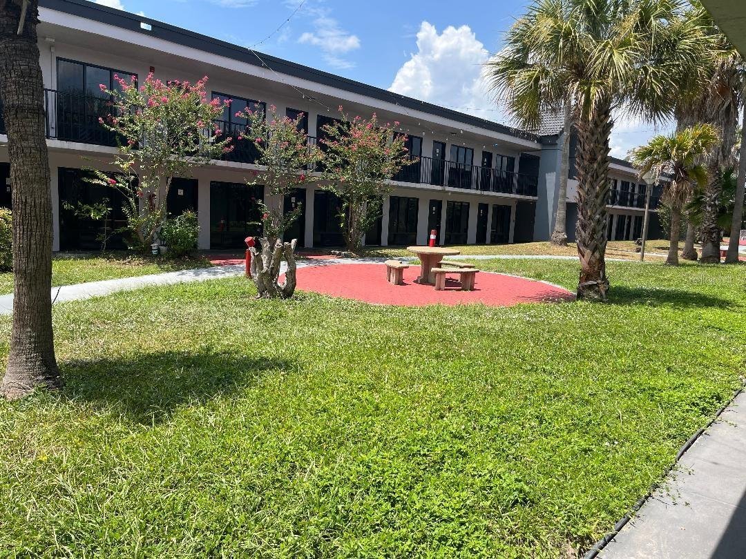 Orlando, Florida, United States 3 - 18558612