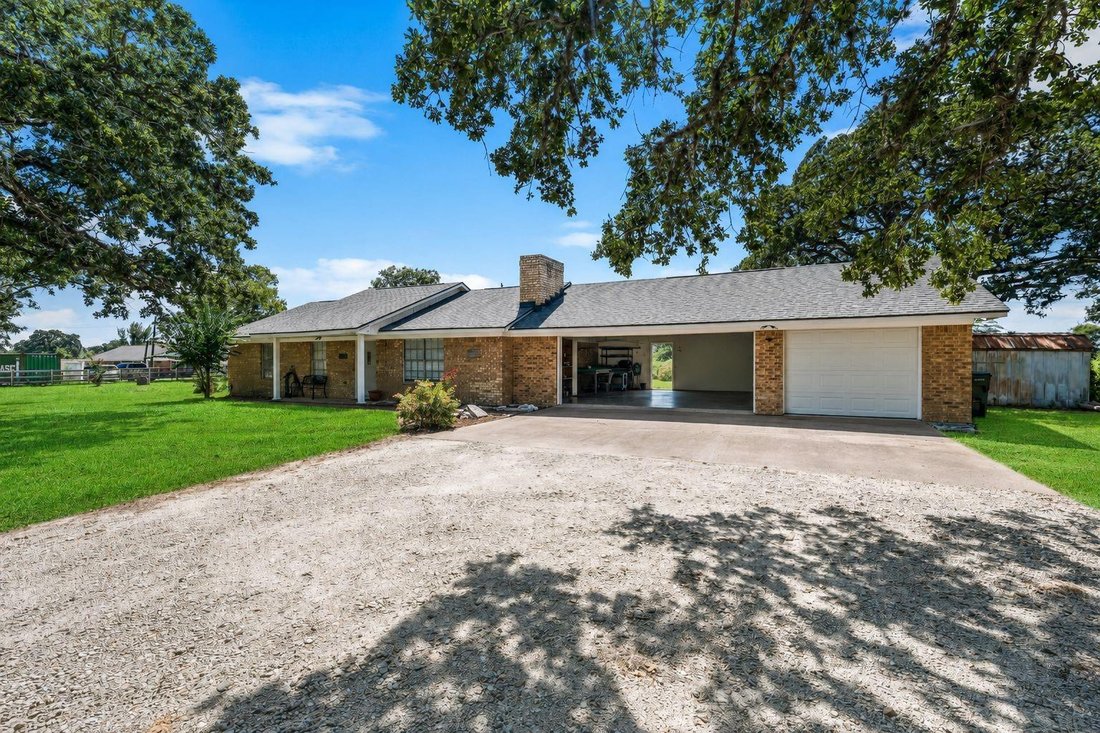 House in Hempstead, Texas, United States 3 - 18562965