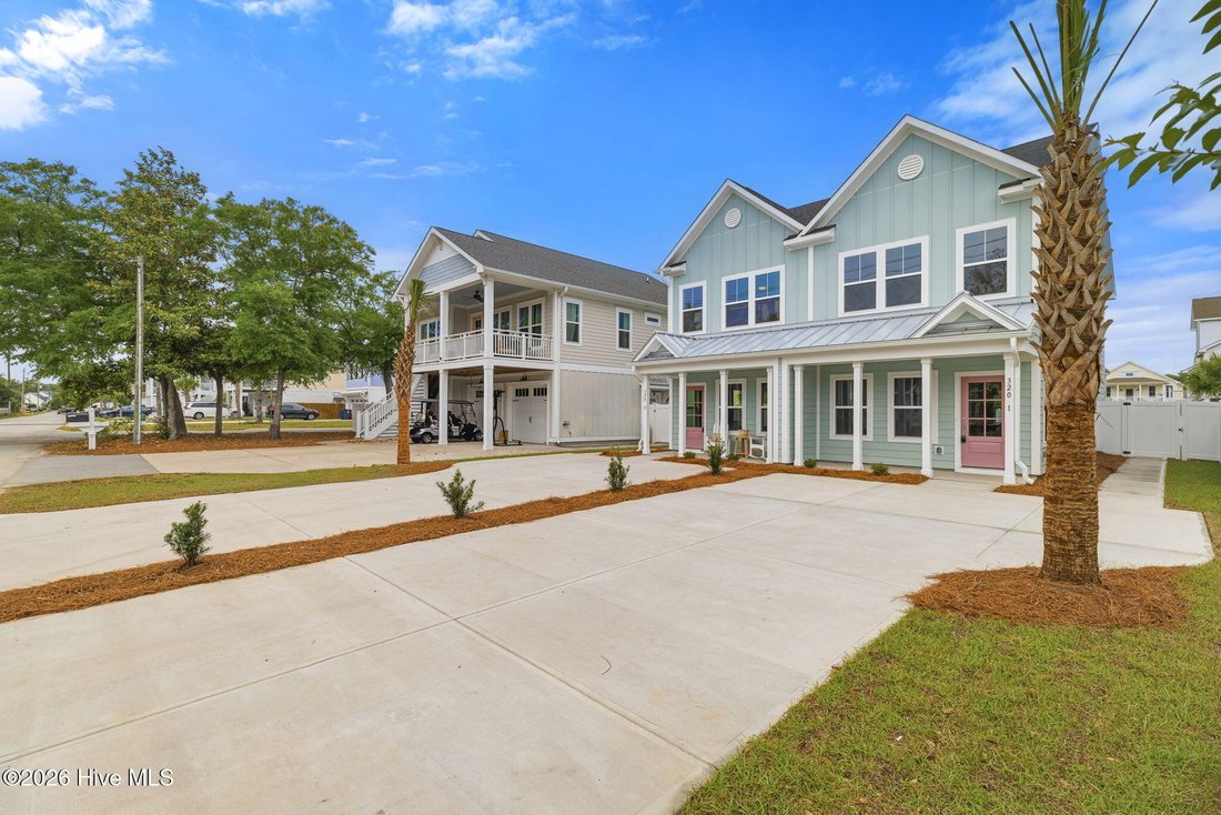 Townhouse in Carolina Beach, North Carolina, United States 3 - 18562116