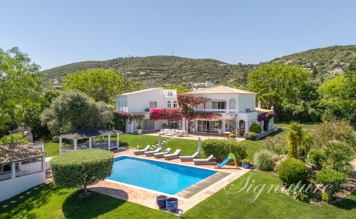 Villa in Santa Bárbara de Nexe, Algarve, Portugal 1
