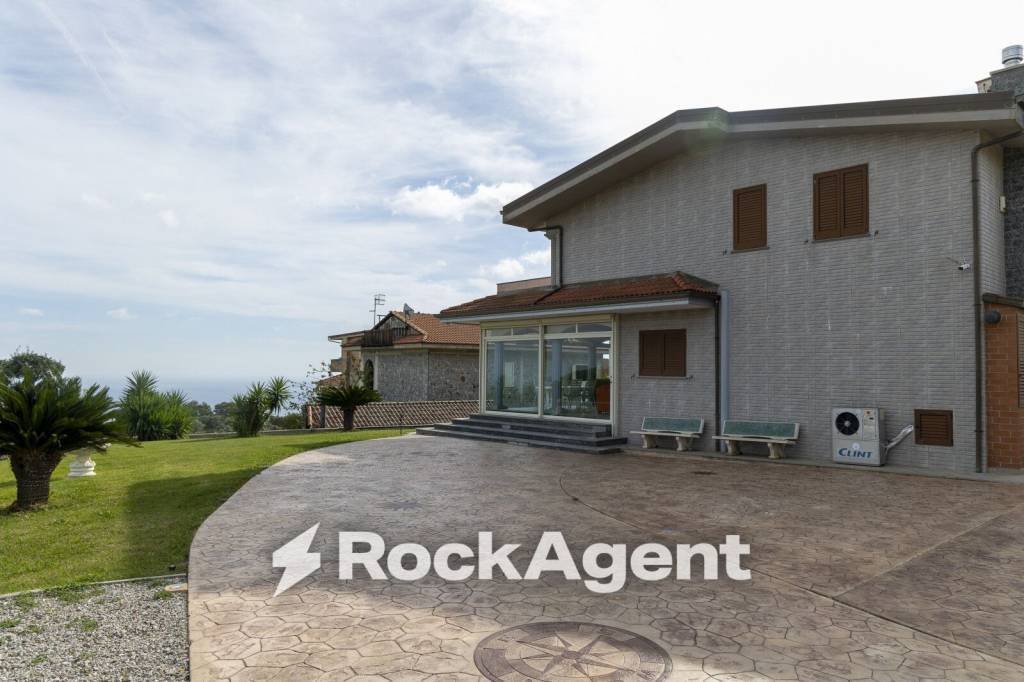Villa in Staletti, Calabria, Italy 3 - 18566244