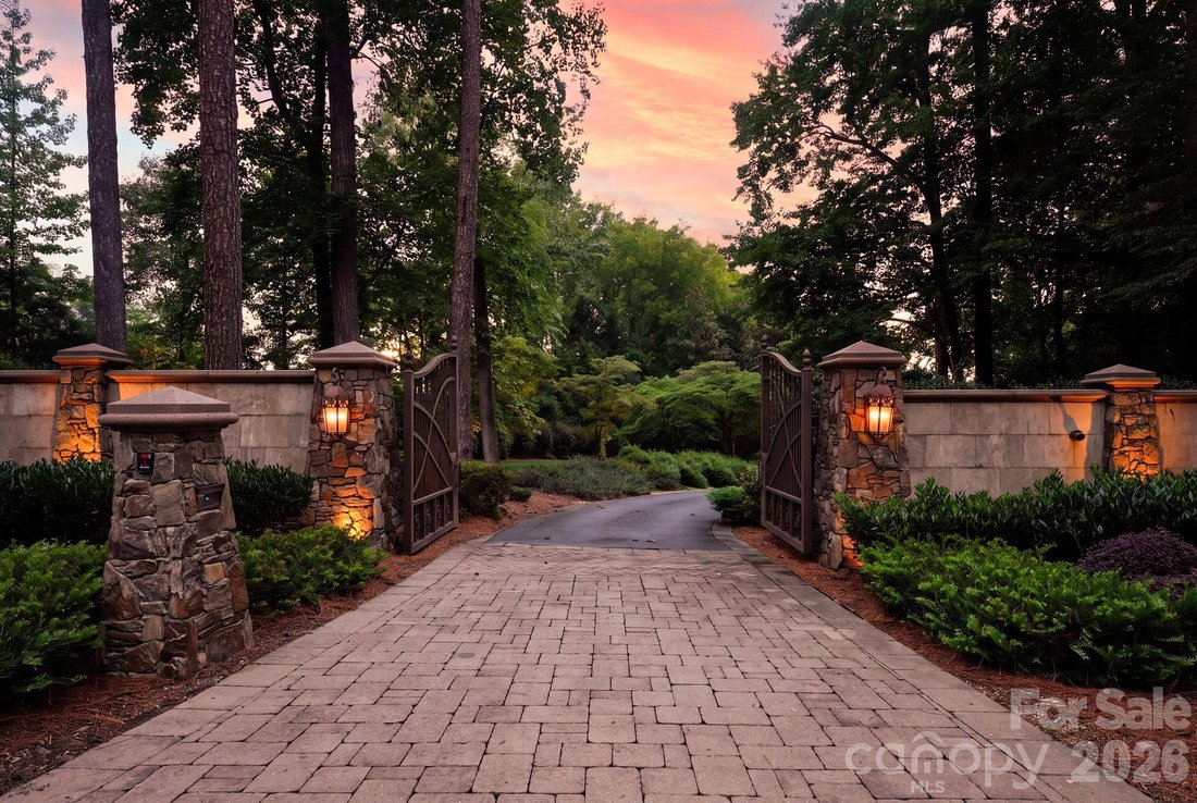 House in Mooresville, North Carolina, United States 2 - 18566340