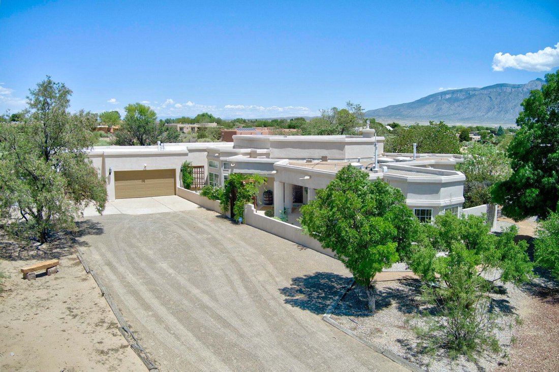 House in Corrales, New Mexico, United States 1 - 18560961