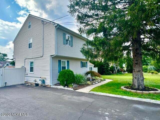 House in Old Bridge Township, New Jersey, United States 3 - 18561355