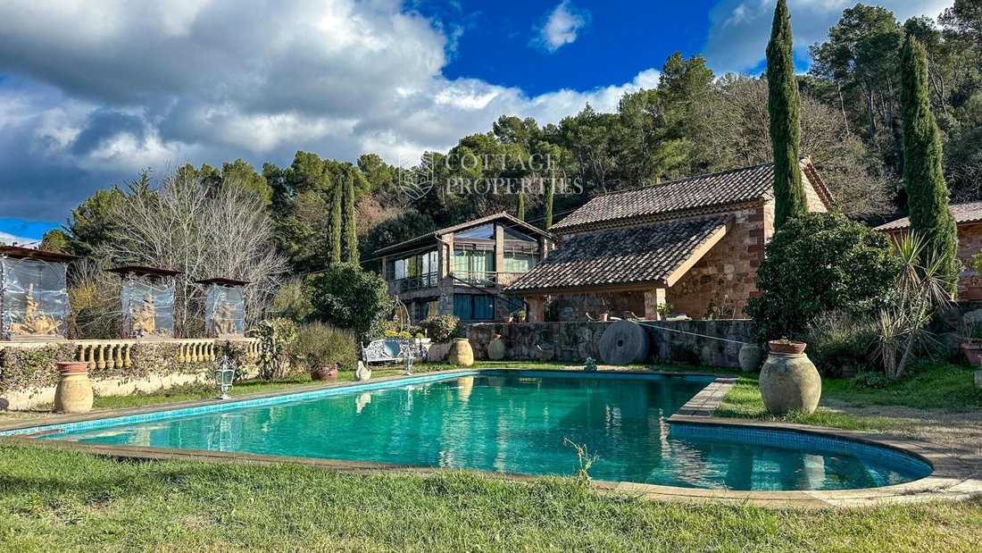 Finca in Aiguafreda, Catalonia, Spain 1 - 18565083