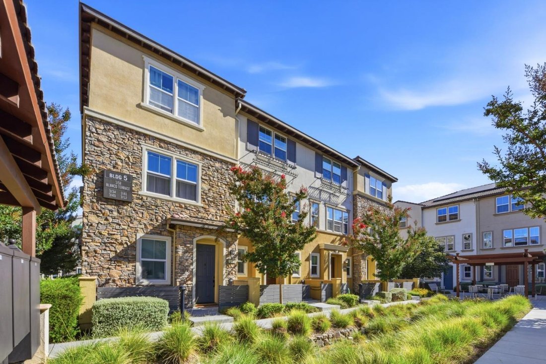 Townhouse in Newark, California, United States 1 - 18561506