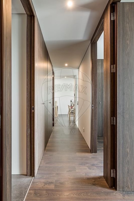 Apartment in Custoias, Leca do Balio e Guifoes, Porto District, Portugal 1 - 18559561
