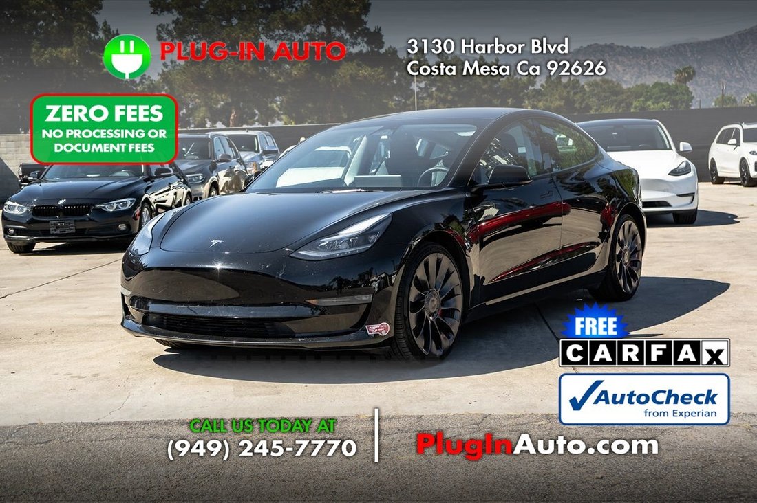 Sedan in Costa Mesa, CA, United States 1 - 18565788