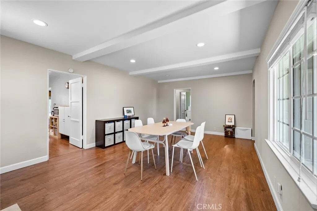 House in Downey, California, United States 5 - 18559431