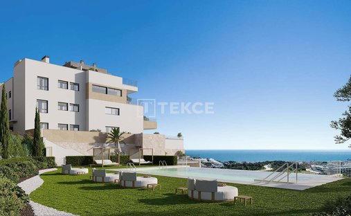 Penthouse in La Cala de Mijas, Mijas, Spain 1