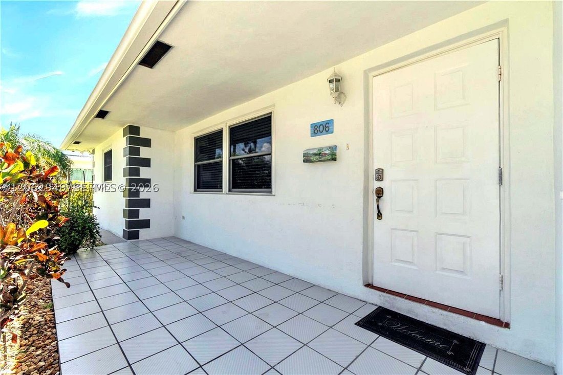 House in Hallandale Beach, Florida, United States 2 - 18558237