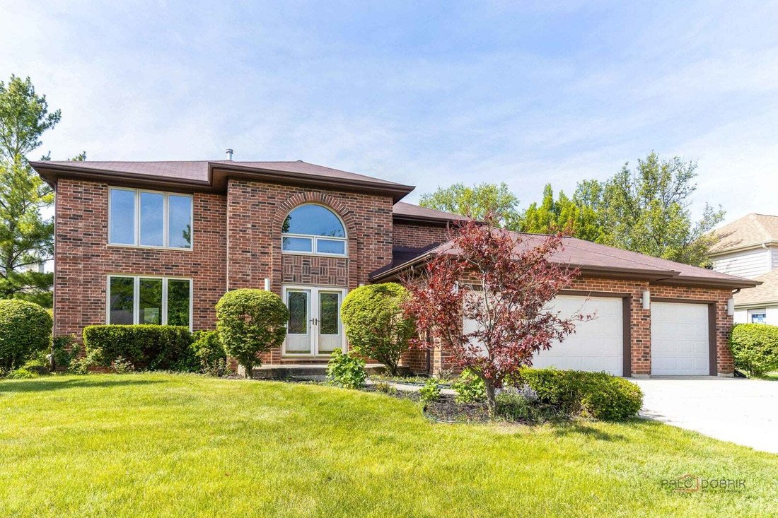 House in Buffalo Grove, Illinois, United States 1 - 18562554
