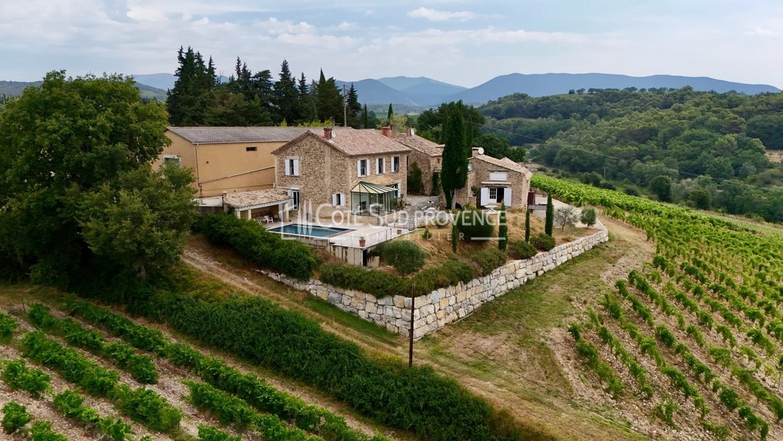 Country House in Vinsobres, Auvergne-Rhône-Alpes, France 1 - 18566043