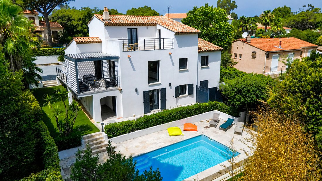 Villa in Tour de Mare, Frejus, France 1 - 18438317