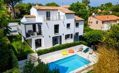 Villa in Tour de Mare, Frejus, France 1