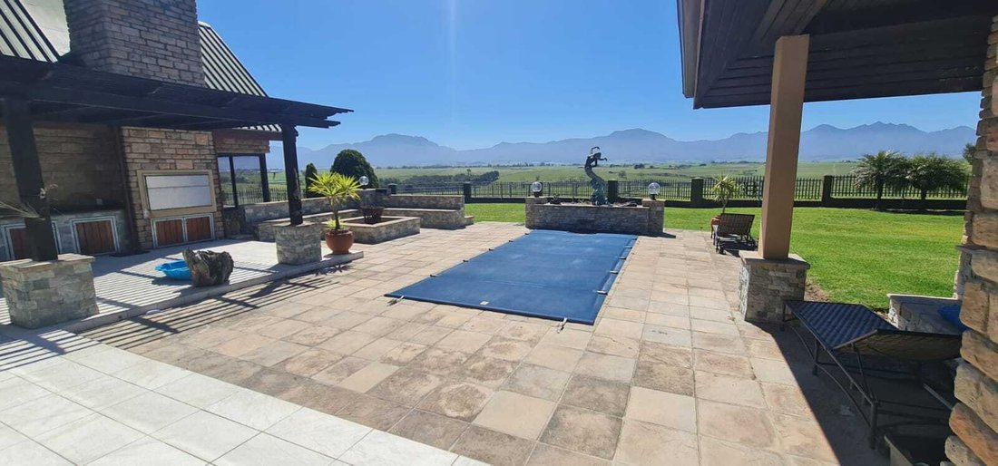 Land in Great Brak River, Western Cape, South Africa 1 - 18564086