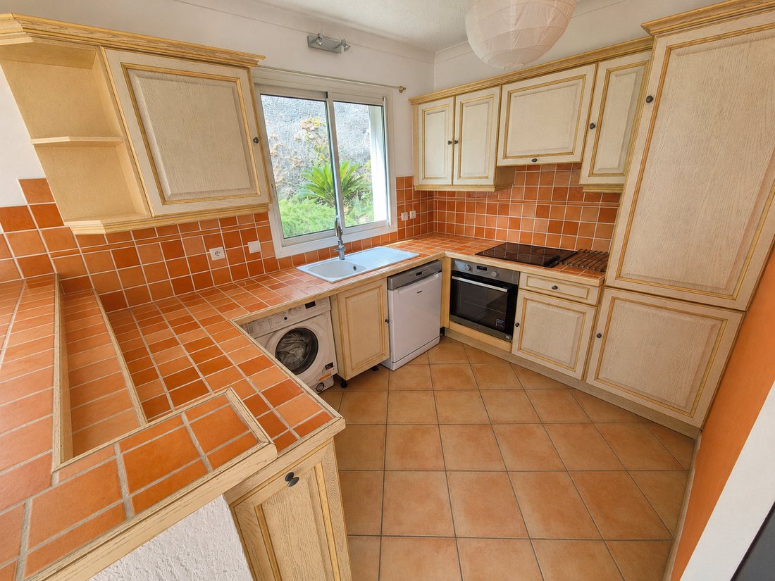 Apartment in Hyeres, Provence-Alpes-Côte d'Azur, France 5 - 18565613