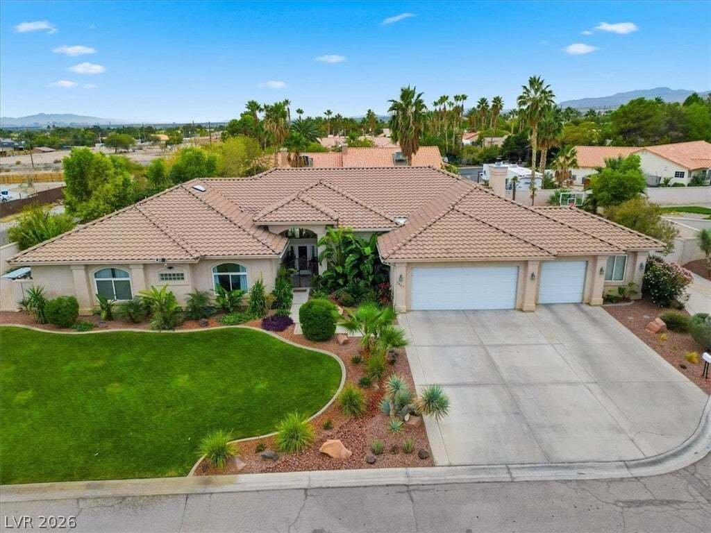 House in Las Vegas, Nevada, United States 1 - 18565070